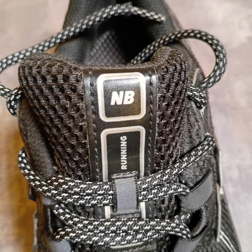 New Balance 1906R Black Silver Metallic Sneakers U1906RCS Mens 8 Womens 9.5